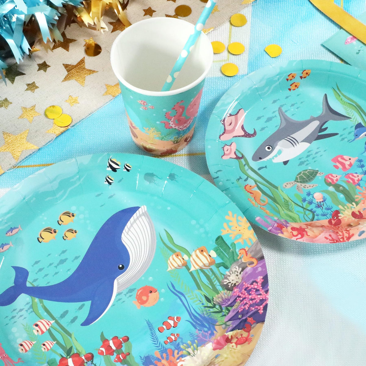 Recheel under-the-sea 3-layer napkins, thick and absorbent.