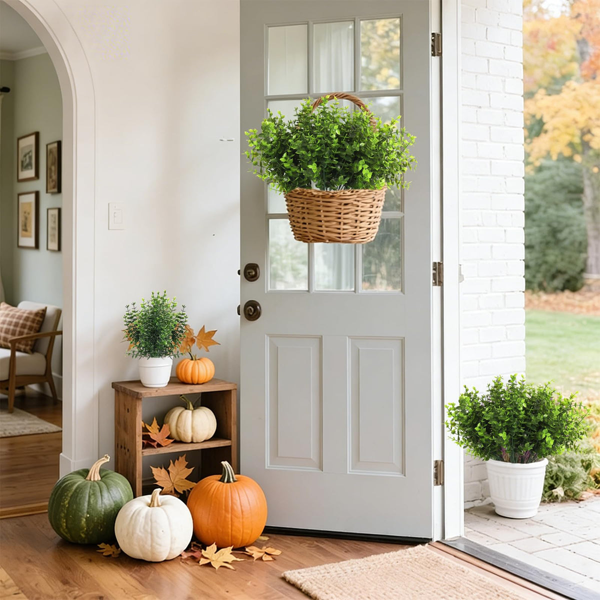 RECUTMS stems adjustable heads allow versatile styling for planters and props