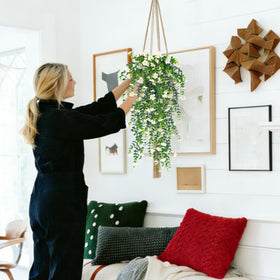 RECUTMS versatile decor for bedrooms, doors, balconies, and porches.