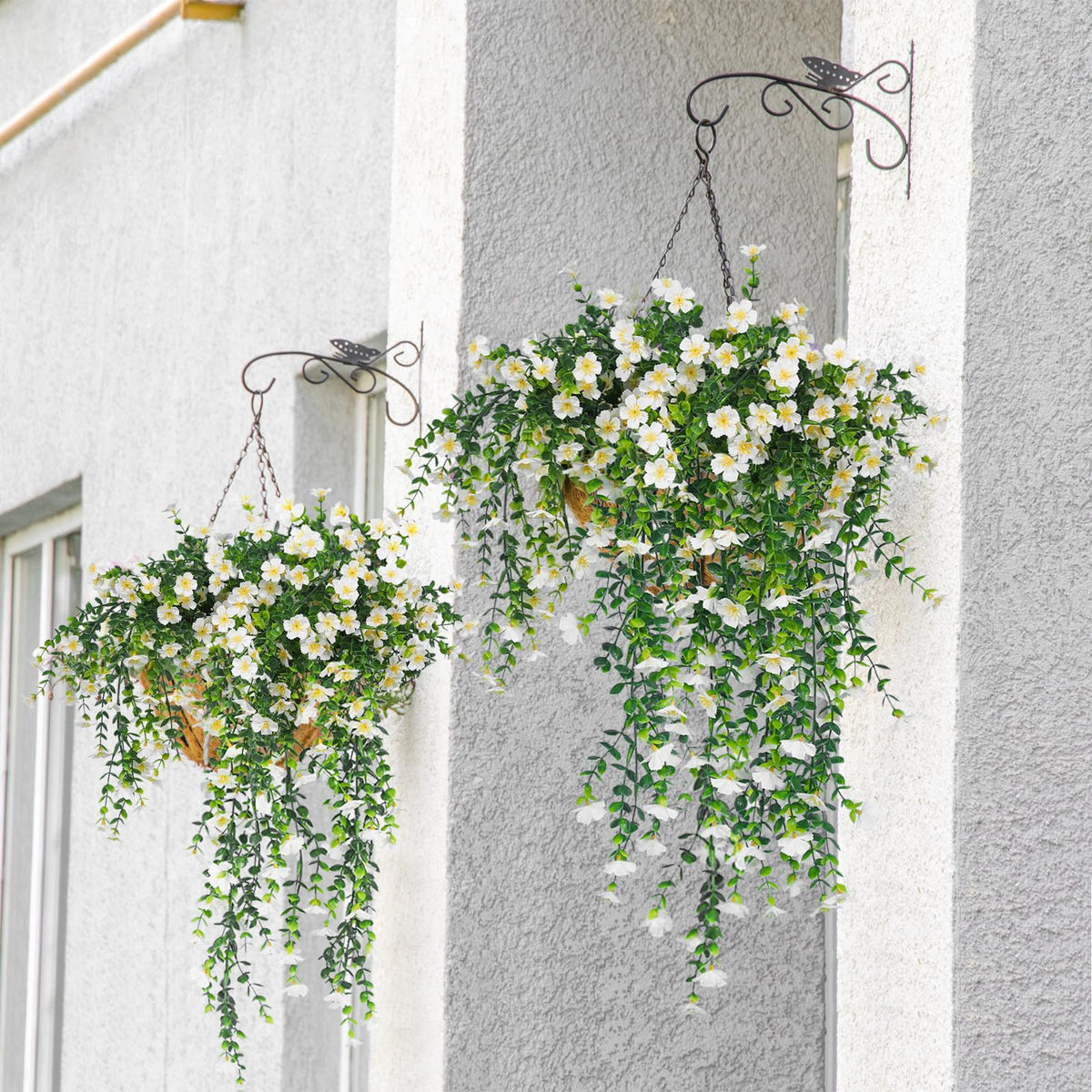 RECUTMS silk-daisy blooms and UV resistance for year-round outdoor display.