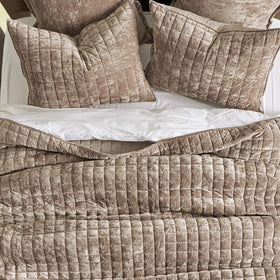 RECYCO All-season velvet comforter king size maintains comfortable warmth year-round.