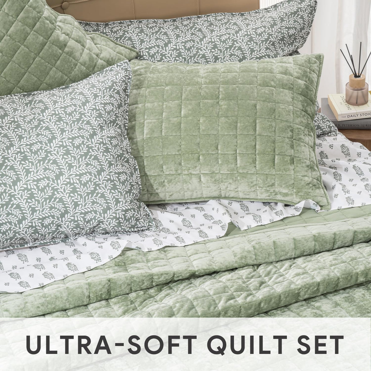 RECYCO king-size bed ensemble with two shams ready for instant styling