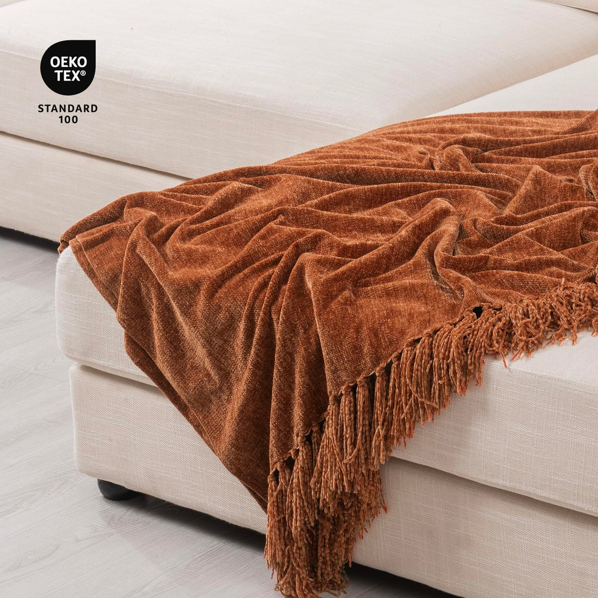 RECYCO throw blanket machine-washable for easy care and upkeep.