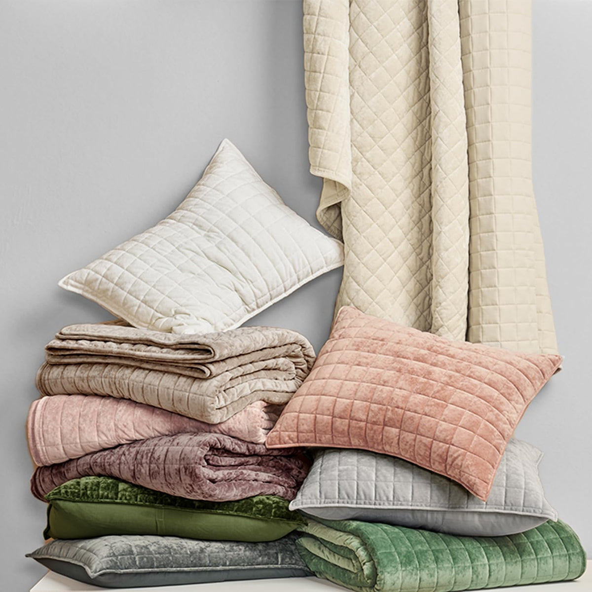 RECYCO two shams accompany king-size velvet quilt for a cohesive look.