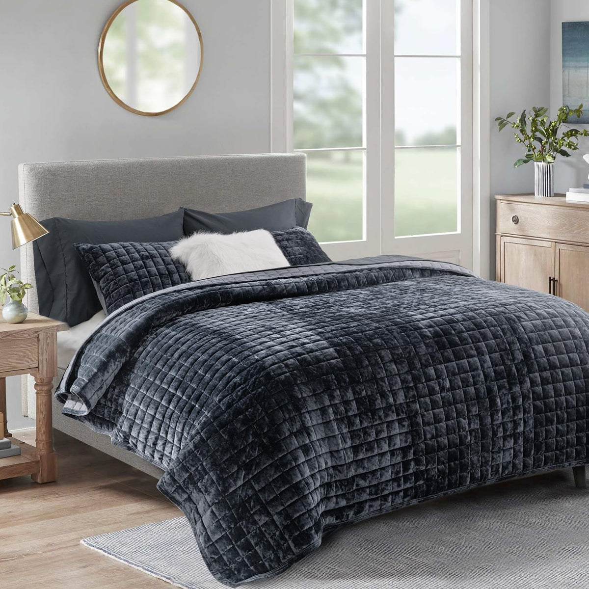 RECYCO velvet bedding highlights an ultra-soft brushed surface for all-season coziness.