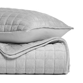 RECYCO all-season comfort promises year-round warmth with breathable velvet fabric.