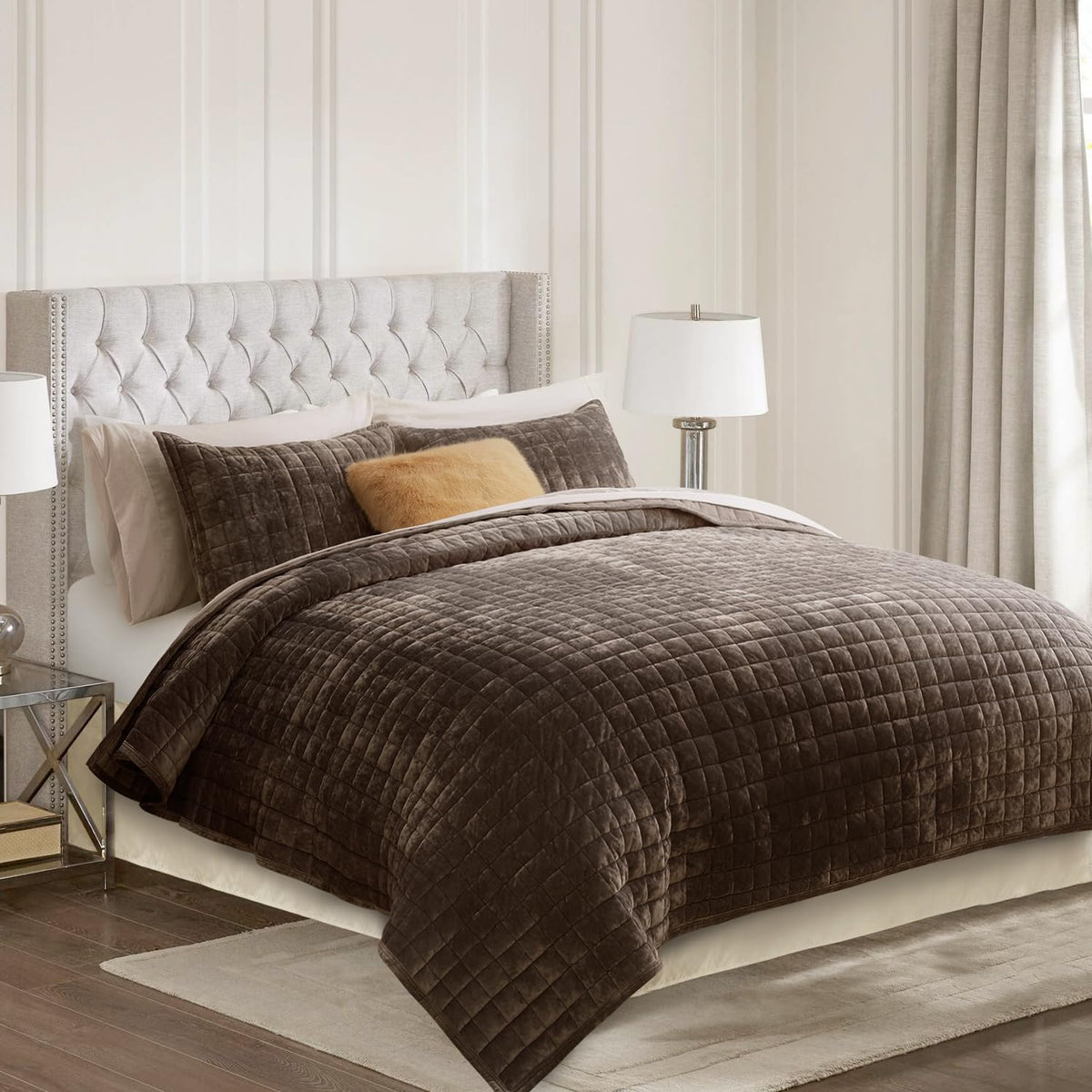 RECYCO velvet quilt channel stitch detail highlighting structured pattern and durability
