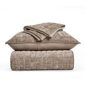 RECYCO Wrapped edges and secure stitching ensure durable use over time.