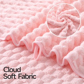 REDKISS four-piece pink towel set for versatile bathroom styling.