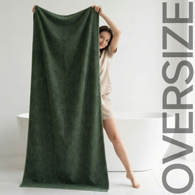 REDKISS quick-dry towel absorbs moisture fast for everyday use.
