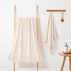 RedKiss Towels soft cotton closeup emphasizes skin-friendly breathable fabric