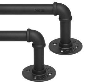 Refrze wrap-around rod ends provide full light control for a darker bedroom