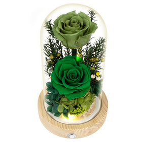 Regalo Flor green preserved rose beneath a glass dome as a lasting centerpiece