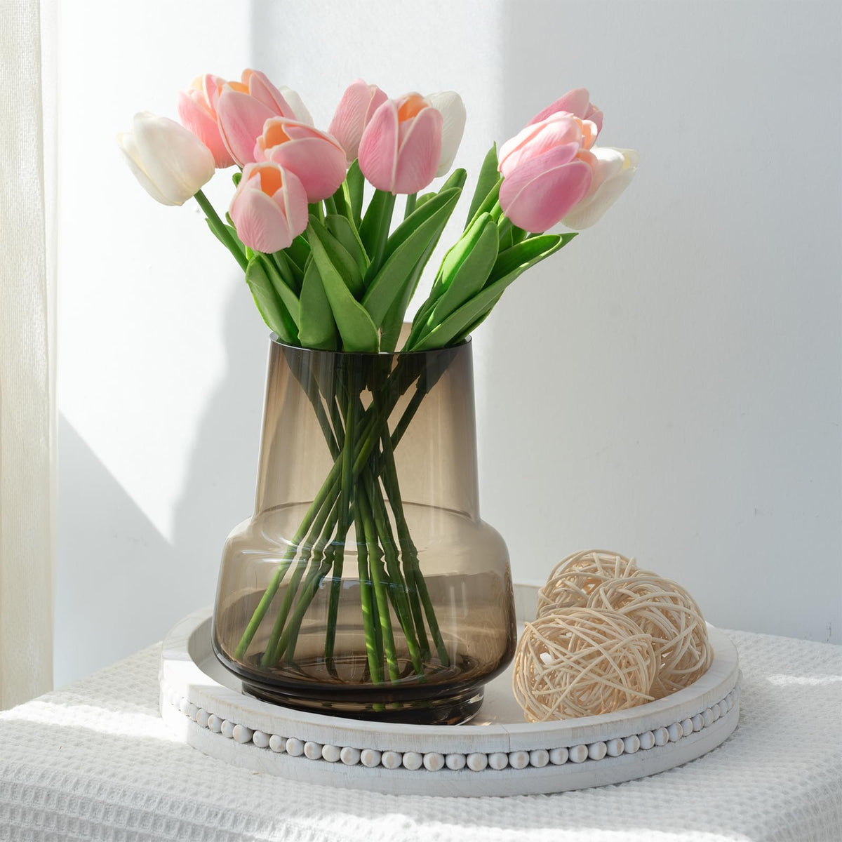 Relexome amber glass vase long body ideal for long-stem bouquets