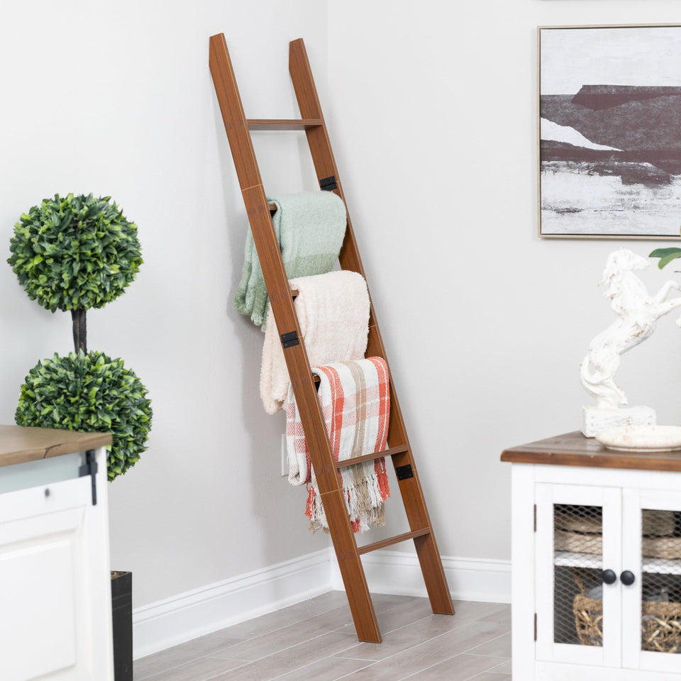 RELODECOR blanket ladder in brown with six tiers for organized storage.