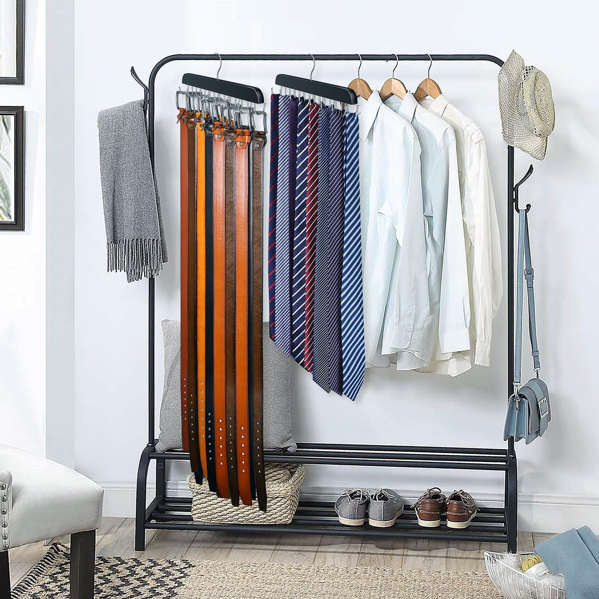 Resovo Belt Hanger two-pack for versatile closet setup.