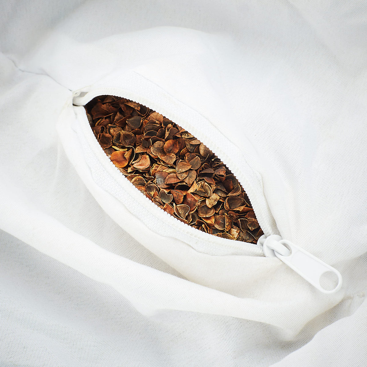 Sedona Zafu carry strap demonstrating easy transport