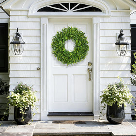 Detailed branch texture visible on the wreath