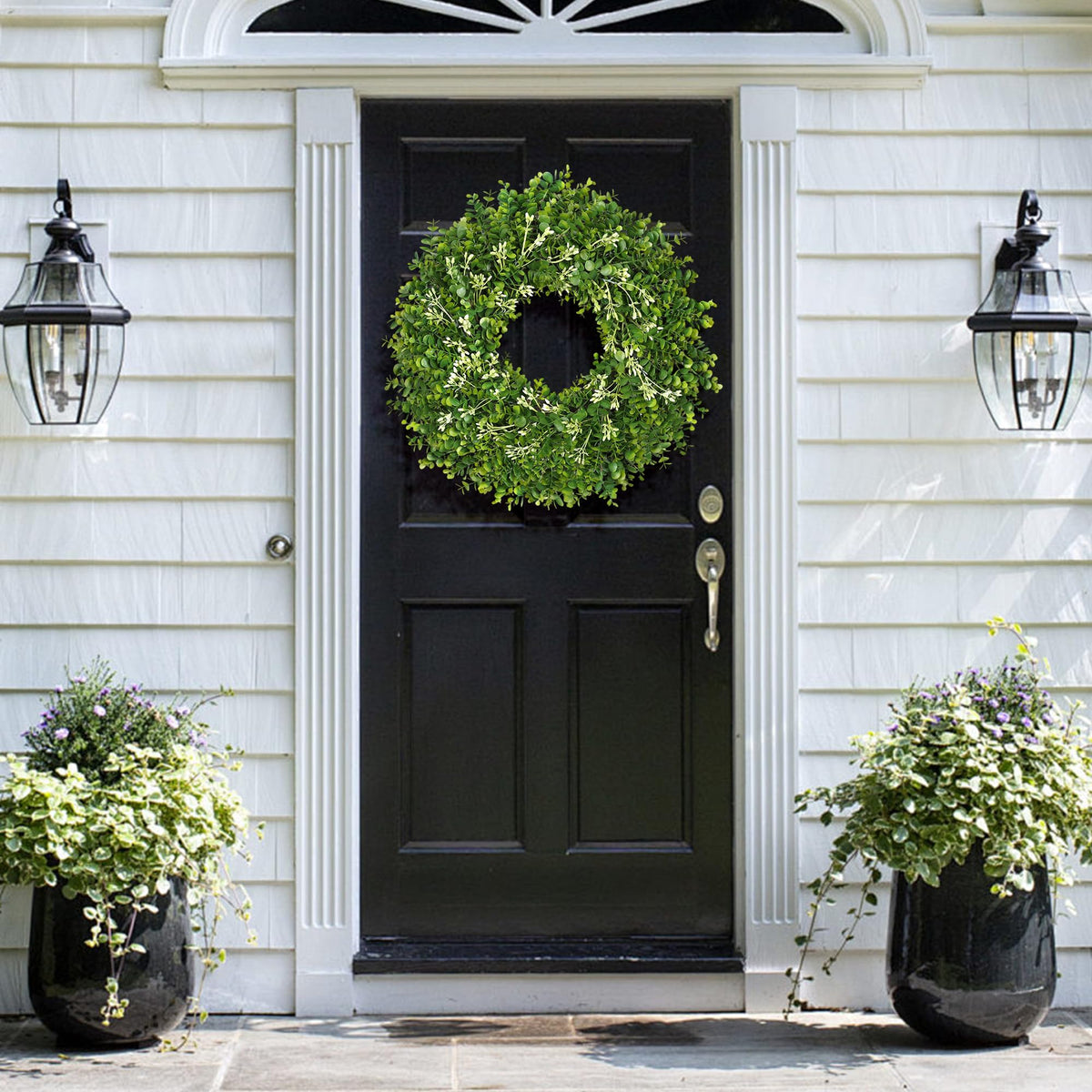RHTRJ welcoming wreath idea for front door spring and Easter celebrations.