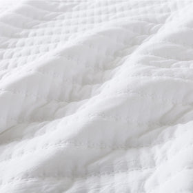 ROARINGWILD machine-washable care instructions for easy maintenance