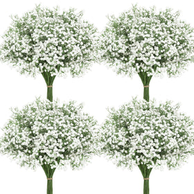 Roberly babys breath flowers with 22-inch stems arranged in a tall vase for elegant centerpieces.