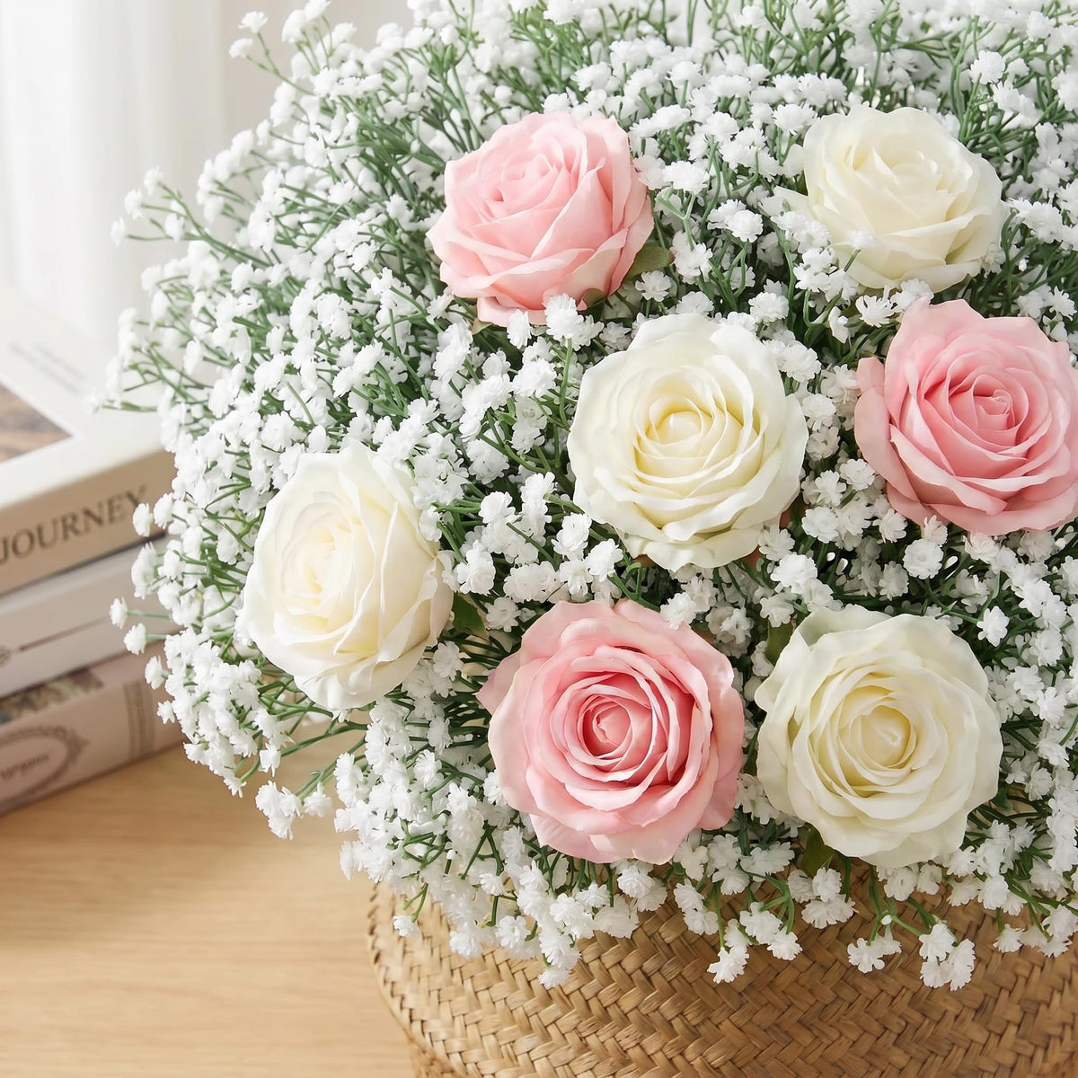 Roberly fake baby's breath perfect for wedding bouquets that stay flawless.
