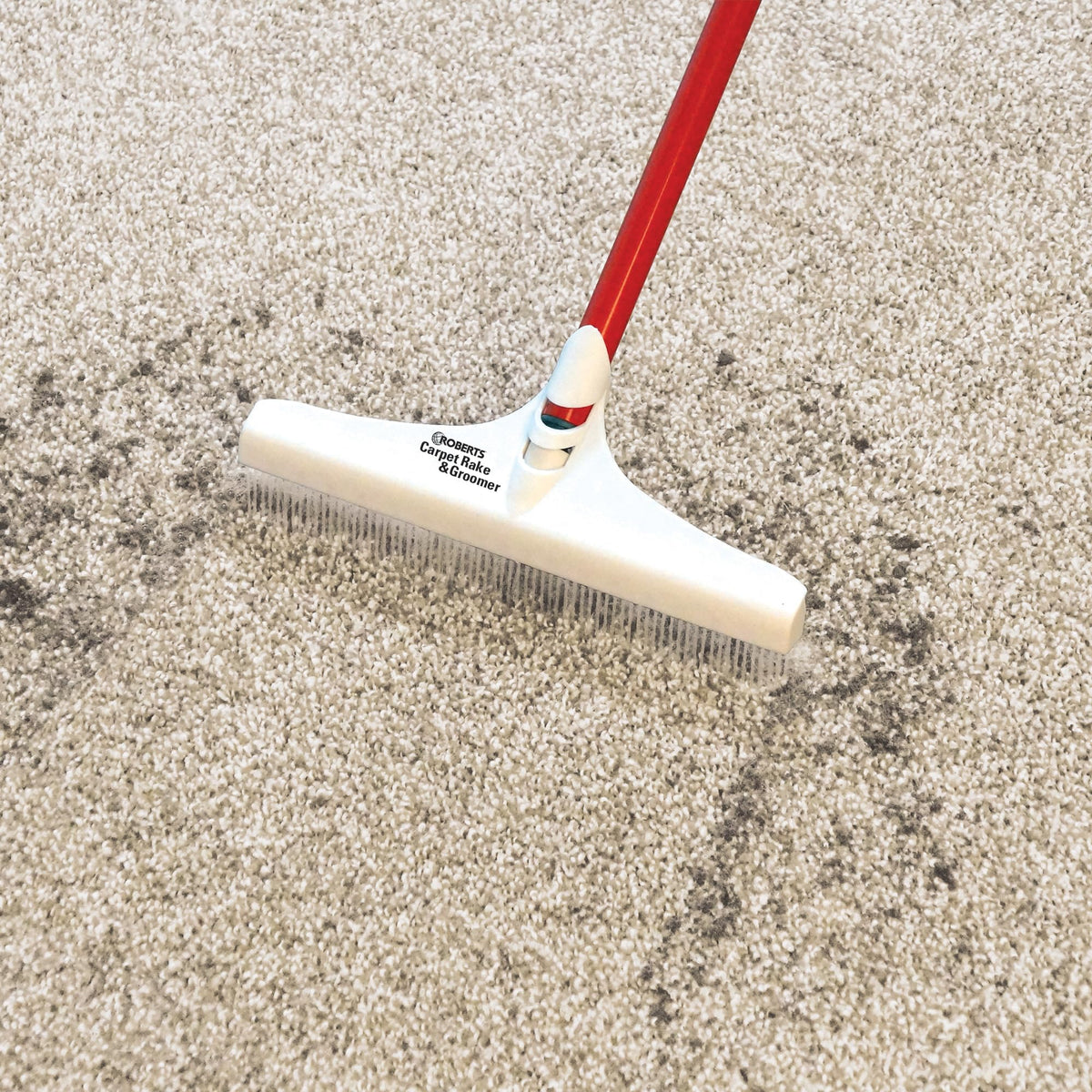 Roberts carpet rake 51in handle extends reach under furniture.