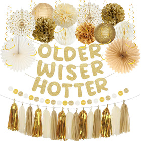 Roetyce gold birthday banner featuring Older Wiser Hotter for photo-worthy moments.