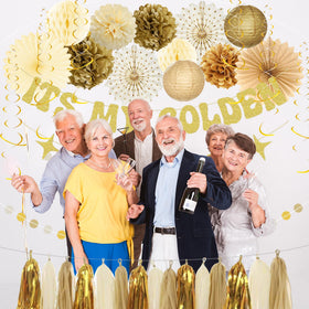 Roetyce decoration kit offers a complete gold party styling solution.