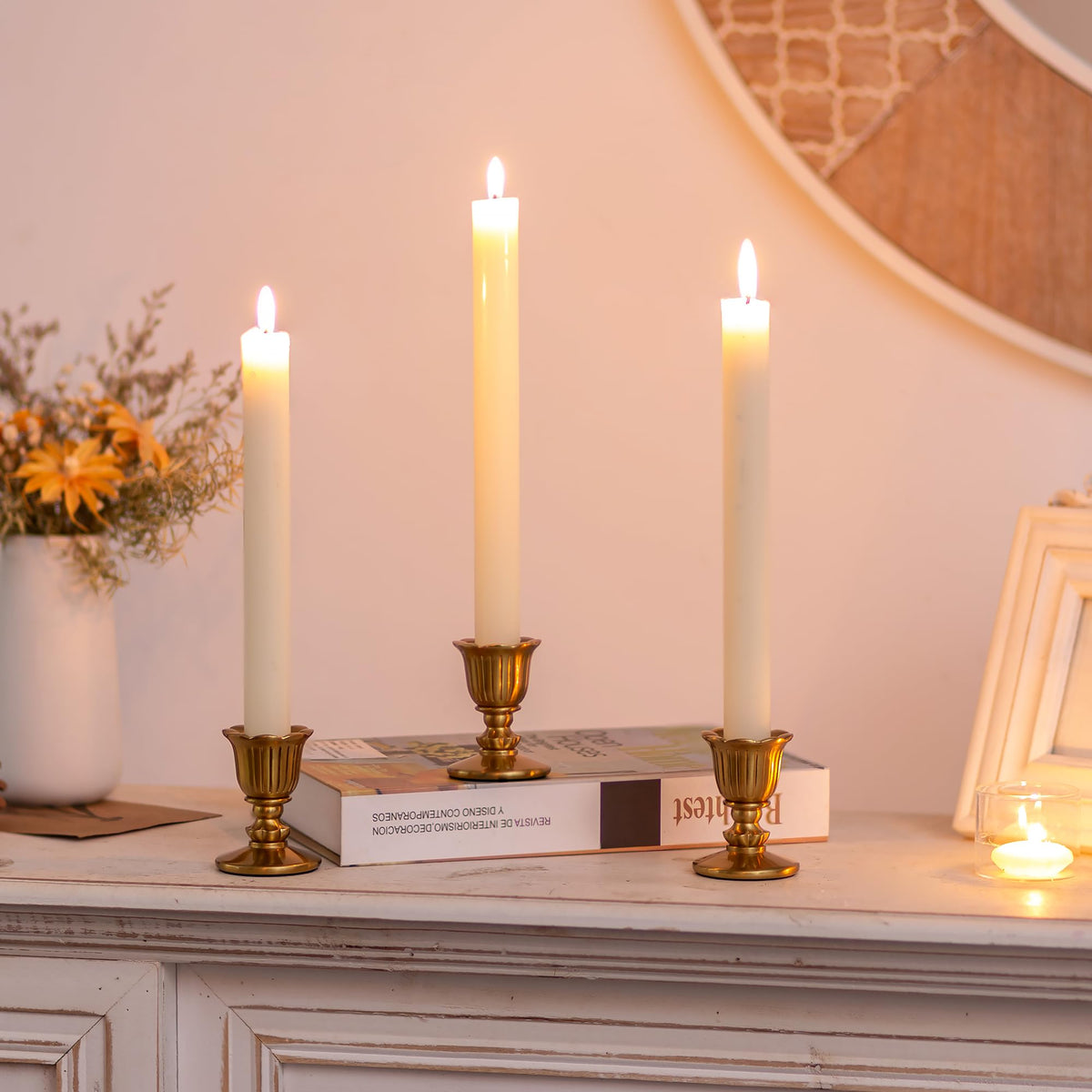 Romadedi Victorian-style candlesticks on a dining table for festive ambience