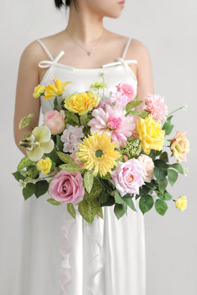 Rongflower silk foam blossoms with leaves for versatile centerpieces.