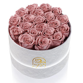 Rosemoir preserved roses box in dusty pink, long-lasting elegance for special occasions.