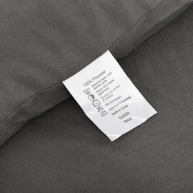 ROSGONIA easy-care bedding supports busy lifestyles with quick refresh options.