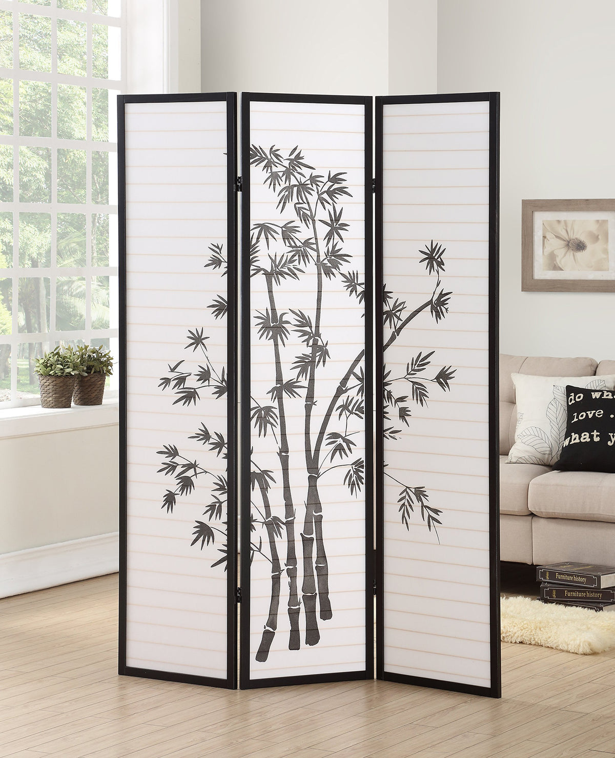 Roundhill Furniture shoji screen in open layout adds privacy and soft ambient light.