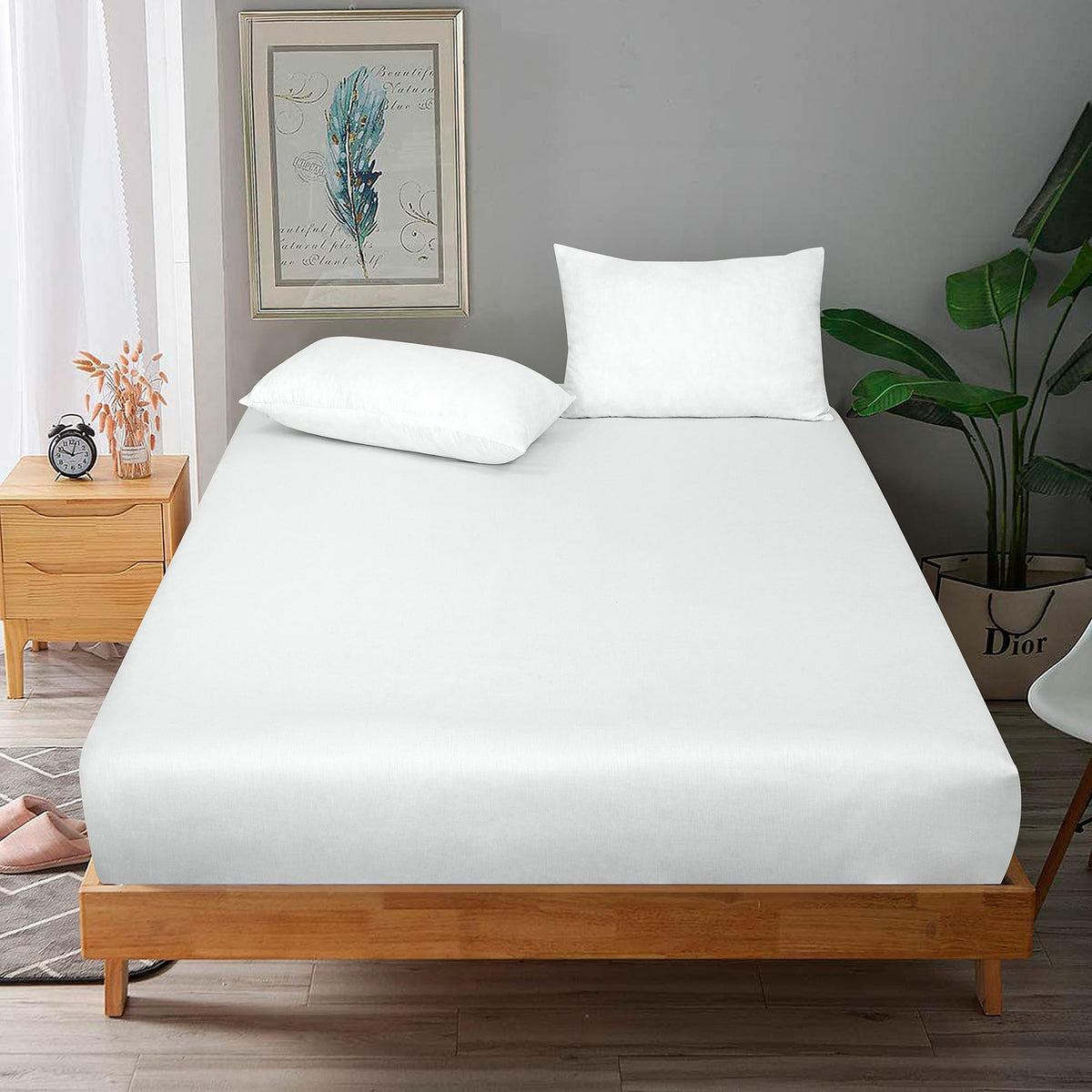 Royale Linens 300TC cotton fitted sheet white oeko-tex certified offers safety and quality assurance.