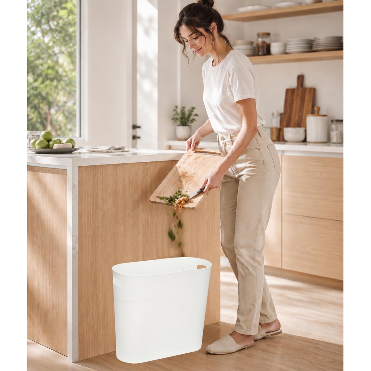 ROYFACC space-saving narrow design bin fits tight corners and edges