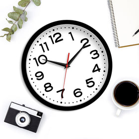 Roymnie wall clock for living room use adds calm, focused ambiance.
