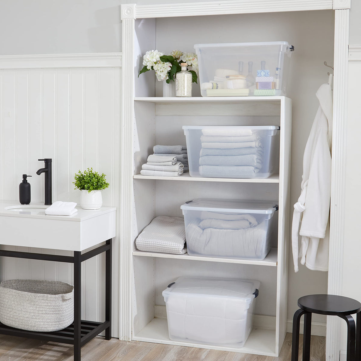 Rubbermaid Cleverstore nestable design stores empties neatly when not in use.