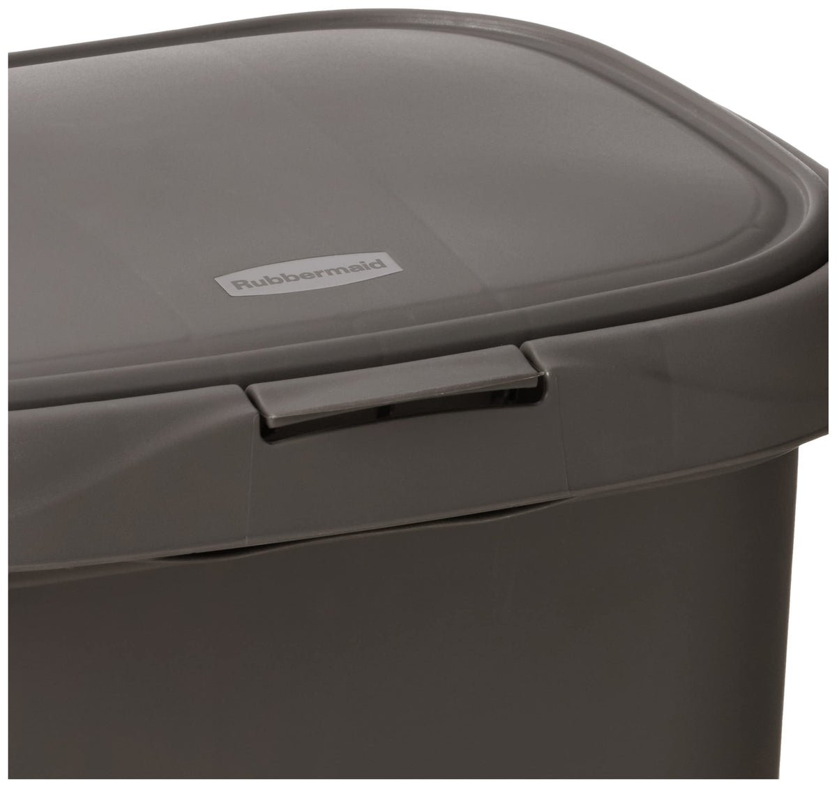 Rubbermaid 13-gallon waste bin, seamless design for simple cleaning and versatile room use.