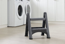 Rubbermaid two-step stool is easy to clean with a damp cloth.
