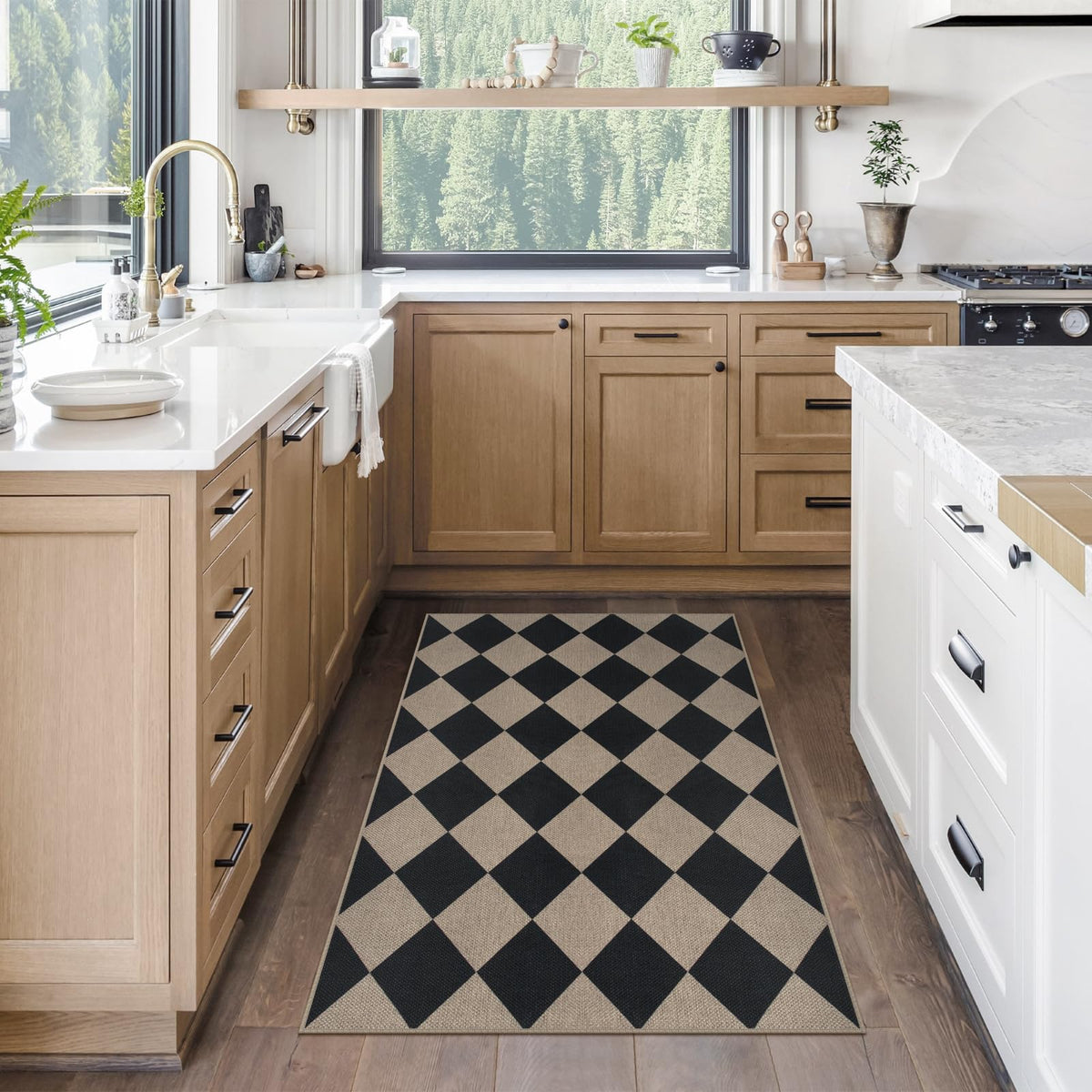Rugalia Easy Jute Checkered Diamond Pattern adds farmhouse charm