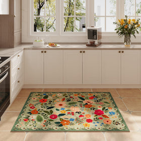 Rugcomf kid and pet-friendly fibers suit busy homes