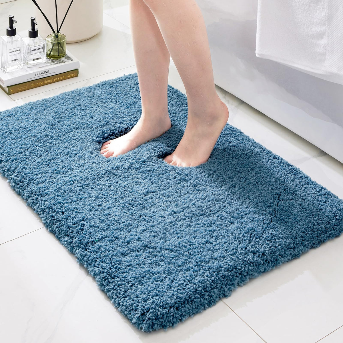 Ruggnovea blue ultra-soft microfiber bath rug for step-out comfort