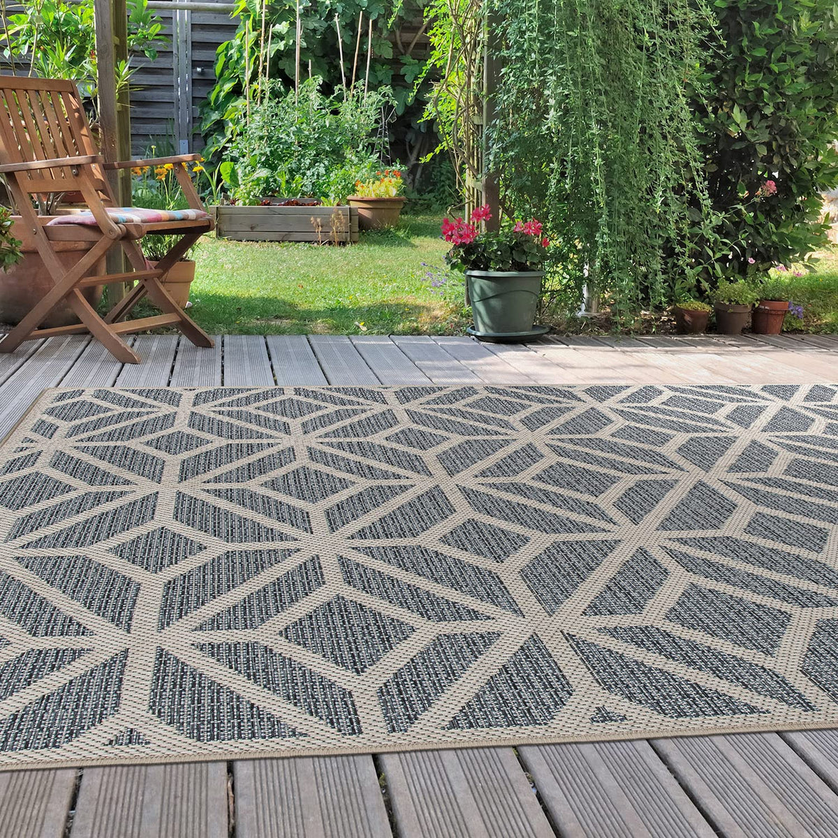 Rugshop blue contemporary geometric rug close-up edge detail