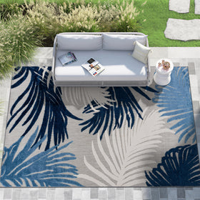 Rugshop Lucca outdoor patio setup showcases bold florals and easy upkeep.