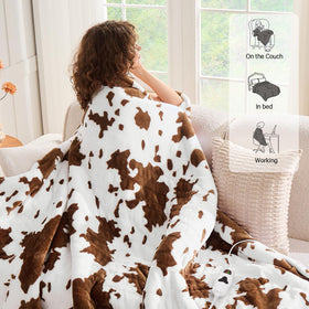 RUJIPO cozy throw enhances comfort in bedroom or living room