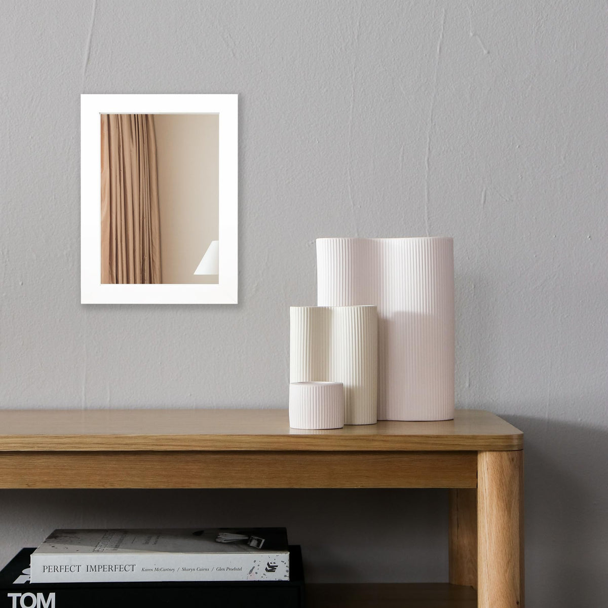 Ruomeng PS-frame mirror with modern design