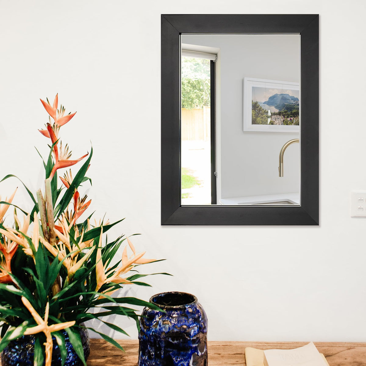 Ruomeng 3mm float glass detail showing clear reflection