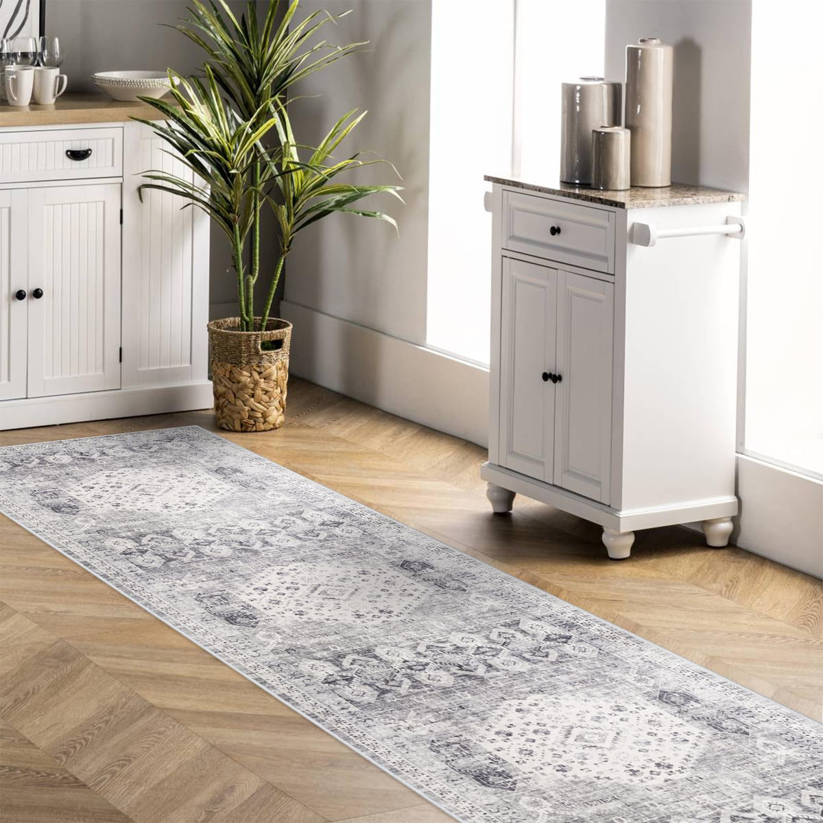 RUUGME stain-resistant fabric helps protect floors from daily spills.