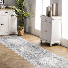 RUUGME stain-resistant fabric helps protect floors from daily spills.